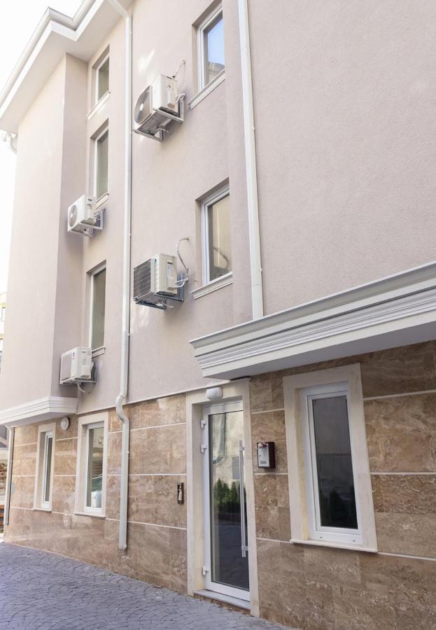 Acrylic & Pastel Apartments Varna Exterior photo